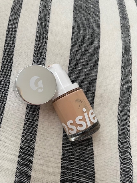 Glossier Stretch Foundation Packaging